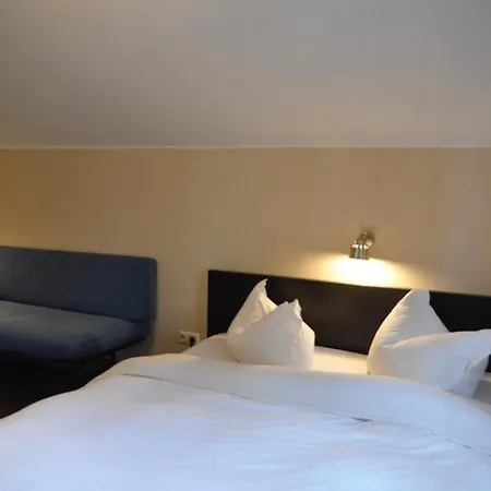 Apartment Landbahnhof Buschhof 2 Og Mit Gartensauna *