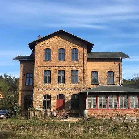 Landbahnhof Buschhof 2 Og Mit Gartensauna Schwarz (Mecklenburgische Seenplatte)