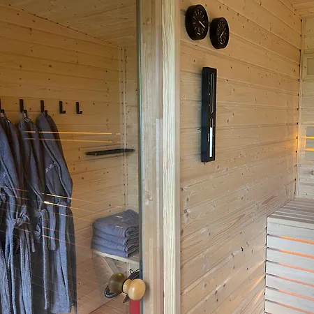 Landbahnhof Buschhof 2 Og Mit Gartensauna